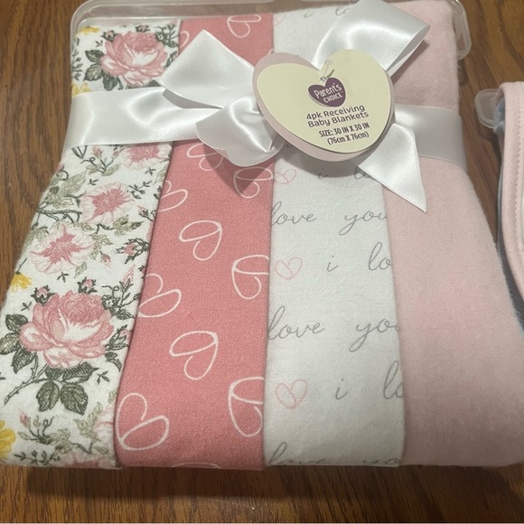 NWT burp clothes and receiving blankets - Picture 2 of 3